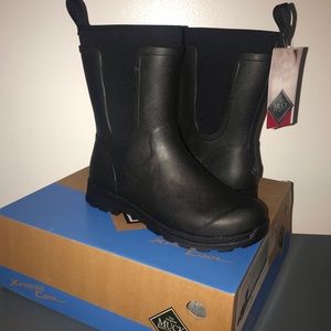 New Muck Boot Women’s Cambridge Mid size 10